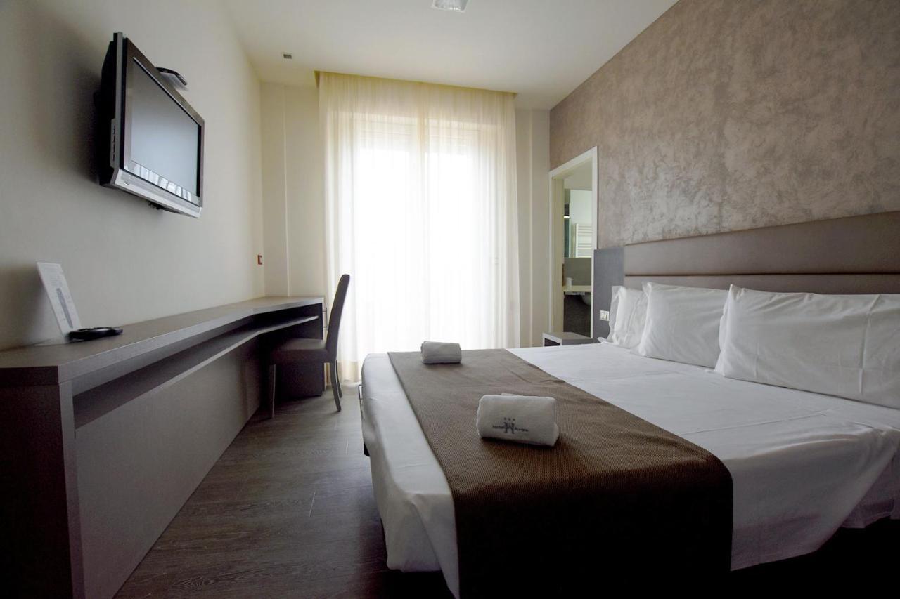Hotel Aurora Rimini Esterno foto