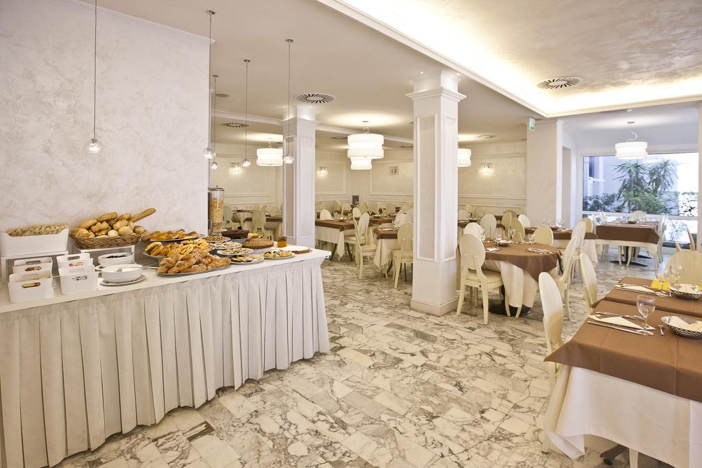 Hotel Aurora Rimini Esterno foto